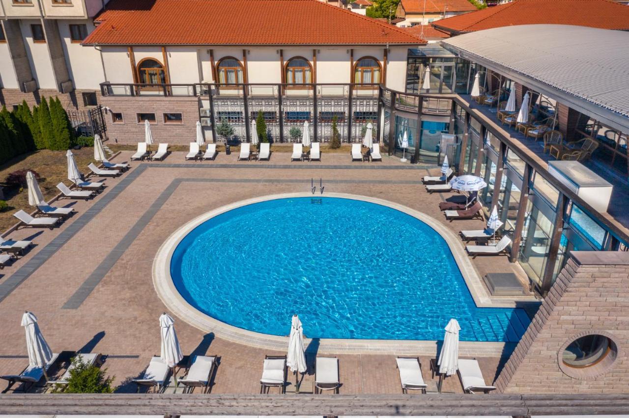 Kamengrad & Hotel