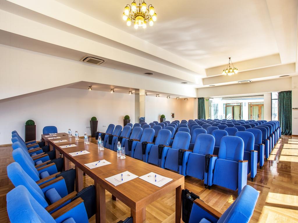 Kamengrad & Hotel 4*